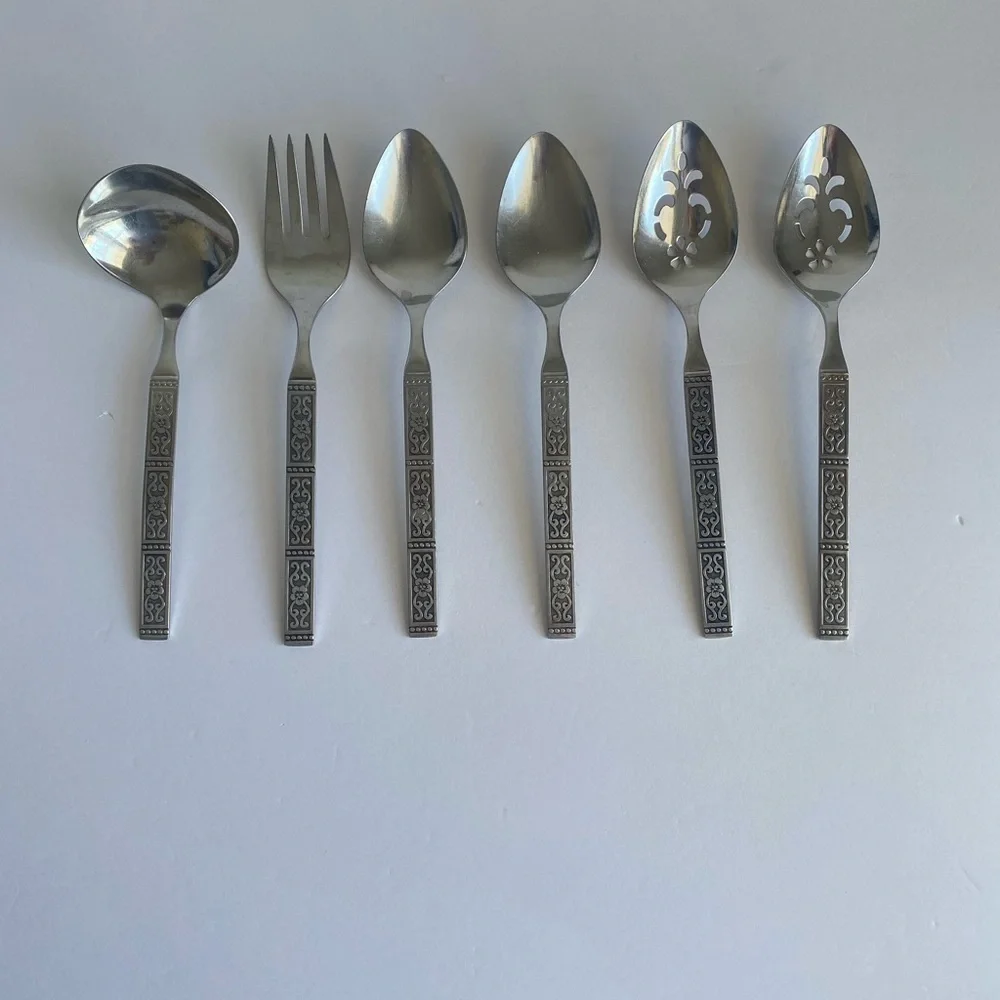 MCM 6‎ Pc Oneida Community Isabella Stainless Serving Set Utensils Flowers Dot